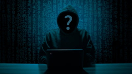 Noua tentativă de fraudă pe internet care se propagă în România. Escrocii trimit mesaje referitoare la confirmarea drepturilor de proprietate asupra unei pagini gestionate
