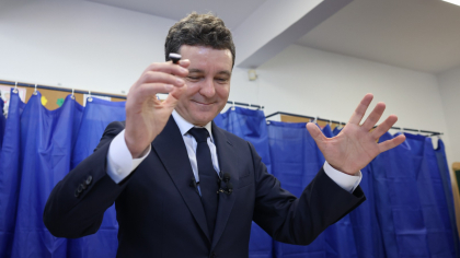 Alegeri prezidențiale 2025. Nicușor Dan, prima reacție după ce a trecut înaintea lui Crin Antonescu: „Am intrat în turul 2. Mulțumesc!”