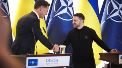 Ucraina are nevoie urgentă de ajutor militar, după suspendarea celui care venea din SUA, avertizează șeful NATO. Care ar fi, totuși, interesul Statelor Unite