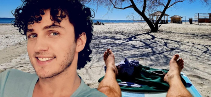 Mihai Trăistariu, clipe dramatice la malul mării: „Era să mă înec de două ori!” Turiștii s-au bătut pe apartamentul de 5 stele de la Mamaia! „Românii aleargă după lux”