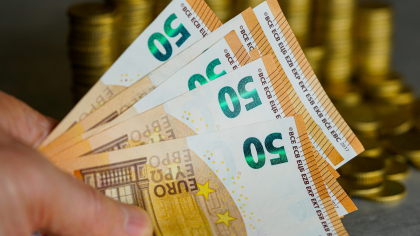 Stabilitatea economică globală rămâne vulnerabilă. FMI: vedem semne îngrijorătoare