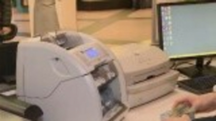 O nouă zi în care dobânzile cresc. Cu cât cresc ratele românilor care au luat un credit de 250.000 de lei pe 30 de ani
