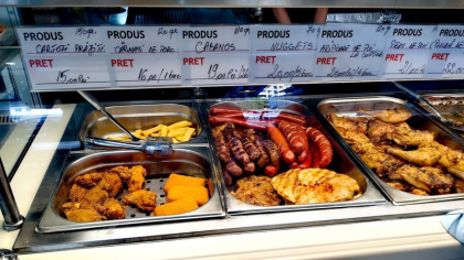 Găselnița comercianților de pe litoral pentru ca prețurile să pară mai mici: „E jecmăneală pe față!”