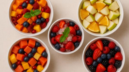 7 rețete răcoritoare de salate de fructe pentru zilele toride de vară