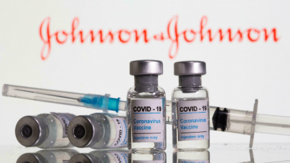 Johnson &amp; Johnson își majorează estimările pentru 2025 și reduce la jumătate costurile așteptate din cauza tarifelor
