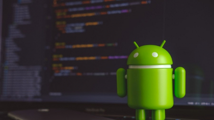 O companie chineză vrea să „învie” telefoanele BlackBerry și pregătește modele clasice cu procesoare moderne și Android