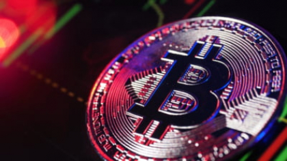 Ultima șansă să câștigi Bitcoin gratuit participând la acest presale crypto. Descoperă proiectul acum!