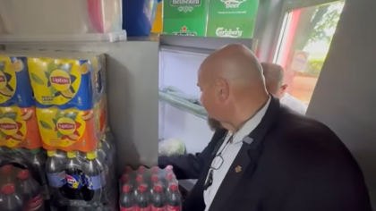 Șapte cluburi din Vama Veche și Costinești, închise de ANPC: funcționau fără autorizație și depozitau mâncarea pe jos