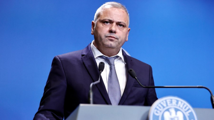 Prostia la guvernare! Ce mare brânză mănâncă miniștrii noștri?
