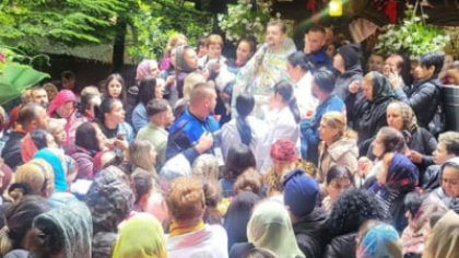 Duhovnicul iubit de mii de oameni, asimilat cu Arsenie Boca