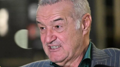 Gigi Becali a făcut accident cu Rolls-Royce-ul de jumătate de milion de euro, chiar în fața casei sale
