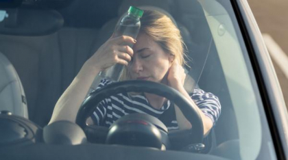 Cum să faci răcoare imediat într-o mașină încinsă de soare