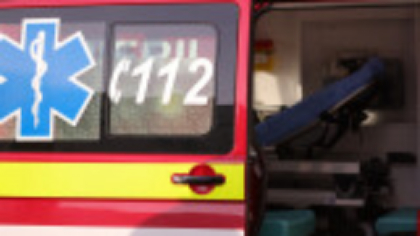 Accident în care a fost implicată o ambulanţă care transporta un pacient în București