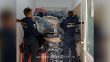 Polițiștii de frontieră și jandarmii au primit dreptul de a înregistra video intervențiile lor chiar dacă nu au consimțământul celor pe care îi filmează