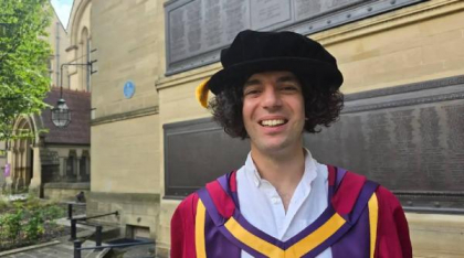 Un român devine Doctor în Inteligență Artificială la Universitatea Manchester