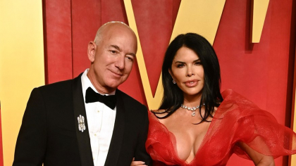 „Veneția este epuizată”. Nunta de 10 milioane de dolari a lui Jeff Bezos riscă să transforme orașul UNESCO „într-un loc de joacă pentru cei bogați”, spun activiștii