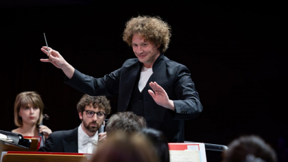 Festivalul Enescu: Philharmonia Orchestra şi al ei dirijor-vrăjitor