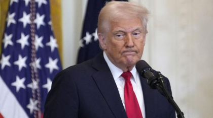 Trump anunță că țările care cumpără petrol din Iran vor fi sancționate