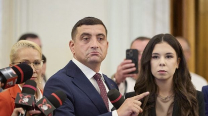 Riscă Occidentul să se distrugă din cauza disensiunilor partizane? Cum putem evita războiul mondial prin stoparea războiului civil 