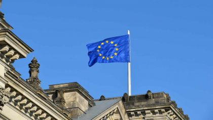 Negocieri tensionate la Bruxelles: UE speră să deblocheze al 18-lea pachet de sancțiuni contra Rusiei, blocat de Slovacia și Ungaria din motive energetice