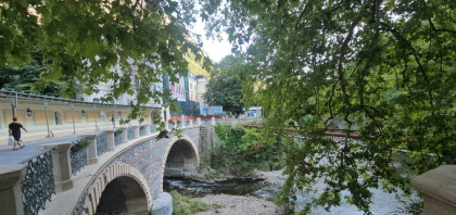 Un colț fascinant din România, dar cu probleme vizibile. Turiștii străini: „Sunt aproape să se dărâme”
