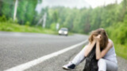 Un francez a sunat la 112 să anunțe că și-a uitat soția într-un peco pe autostradă, dar nu mai știa exact unde și când anume