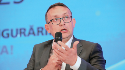 Erik Barna, strategic advisor, Insurance &amp; Technology: Din păcate, în zona de RCA şi Casco tehnnologia există, dar voinţa de transformare reală lipseşte. Chiar dacă în România RCA se emite exclusiv electronic de câţiva ani buni, acest lucru se face ca acum 15 ani