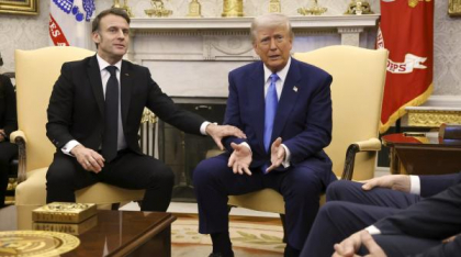 Macron spune că a „vorbit de mai multe ori” cu Trump pe parcursul nopții. Ce au discutat cei doi