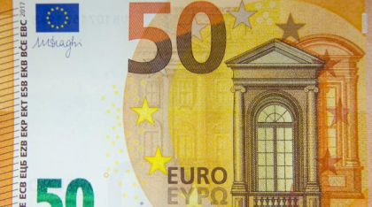 Bulgarii se tem de bancnota de 50 de euro din cauza unei conspirații răspândite pe rețelele sociale de un grup religios: E diavolul