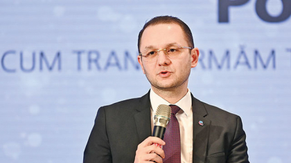 De la ameninţarea cu junk a României la o emisiune de obligaţiuni istorică. Alexandru Chiriţă, CEO al Electrica: Capitalul urmează disciplina, nu zvonurile. Practic, cu o capitalizare de 1 mld. euro, Electrica atrage 500 mil. euro pentru investiţii