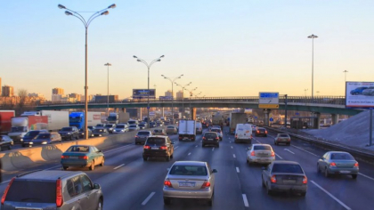 O nouă taxă de drum intră în vigoare. Ce impact va avea asupra transportului rutier