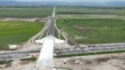 Anul acesta am putea circula pe 170 de km din autostrada Moldovei. Lucrările au avansat greu, cu greșeli de execuție