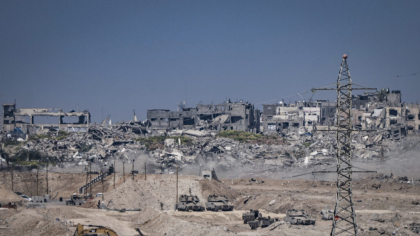 Familie cu trei copii, ucisă în timpul somnului într-un raid israelian asupra Gaza