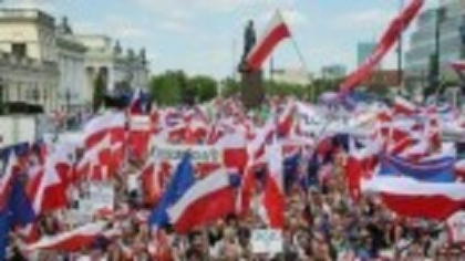 Nicușor Dan, alături de candidatul proeuropean din Polonia: ”Românii au respins izolaționismul. Credeți în victoria voastră”