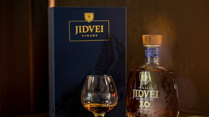 Jidvei lansează Vinars XO la Paris, în premieră absolută, cu ocazia onorării retrospectivei Radu Jude găzduite de Centre Pompidou și mk2 Bibliothèque