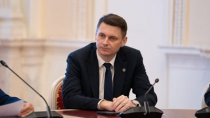 Mircea Abrudean este noul președinte ales al Senatului. AUR și SOS au avut alte propuneri