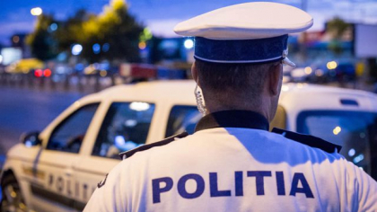 Alertă cu bomba, într-o biserică din Arad. Aproximativ 1.000 de persoane s-au autoevacuat