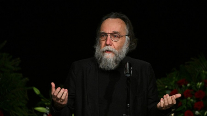 Ideologul lui Putin, îngrijorat de „soarta” lui Simion. Aleksandr Dughin: „Fie îl omoară, fie anulează rezultatele alegerilor”