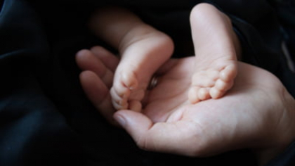 Caz șocant în Irlanda. Arheologii încep săpăturile la o groapă comună în care s-ar afla rămășițele a aproape 800 de bebeluși