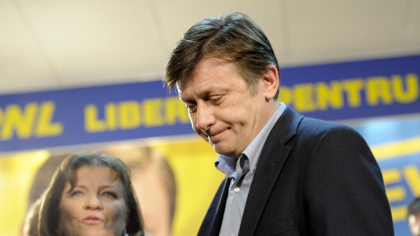 Crin Antonescu: Îmi pare rău că am eșuat în aritmetica politică