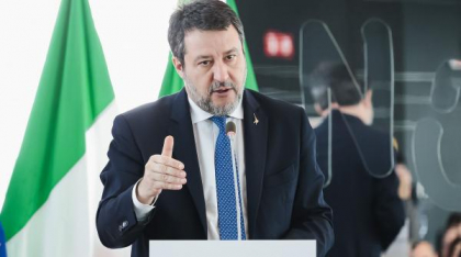 Vicepremierul italian Matteo Salvini îl felicită pe Simion