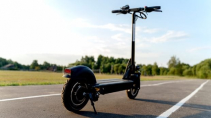 Primul oraș din România care interzice trotinetele electrice de închiriat după un accident mortal