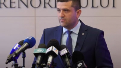 Ministrul Economiei face primii pași pentru demiterea conducerii Salrom: "Indicatori de performanță care sunt îndepliniți doar dacă te trezești dimineața și te uiți pe geam"