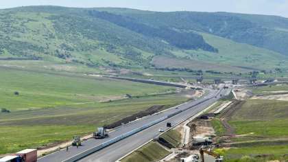 Primele orașe care scapă de traficul greu în 2025. Când vor fi deschise noile centuri ocolitoare