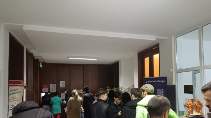 Eduard, băiețelul care a unit un oraș întreg. „Am stat patru ore cu sute de oameni la Centrul de Transfuzie, să donăm sânge”