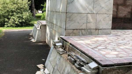 Monumentul Ostașului Român, ca vai de el
