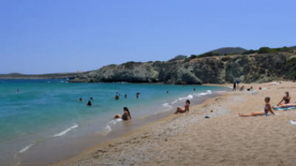 Insula secretă a Greciei pe care turiștii n-au apucat s-o strice. Mâncarea, cazarea și activitățile costă doar o mică parte din cât ai plăti în alte locuri