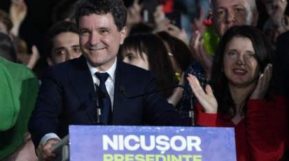 Nicușor Dan, felicitat de șapte foști ambasadori americani: "O dovadă a forței și integrității procesului democratic din România"