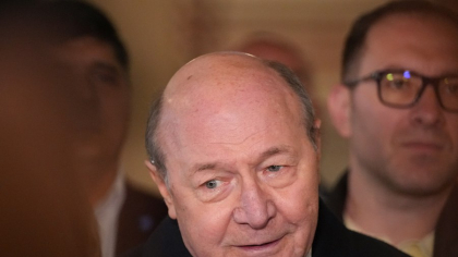 CCR a decis ca Traian Băsescu să primească înapoi privilegiile de fost președinte, pierdute pentru că a colaborat cu Securitatea