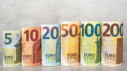 Artişti din toată Europa invitaţi să prezinte propuneri de design pentru noile bancnote. Când ar urma să se schimbe banii